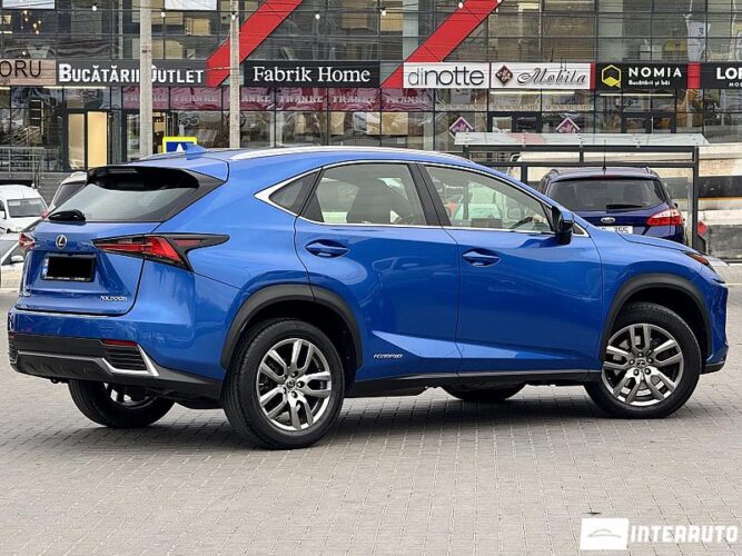 Lexus NX 300H 35 interauto-car