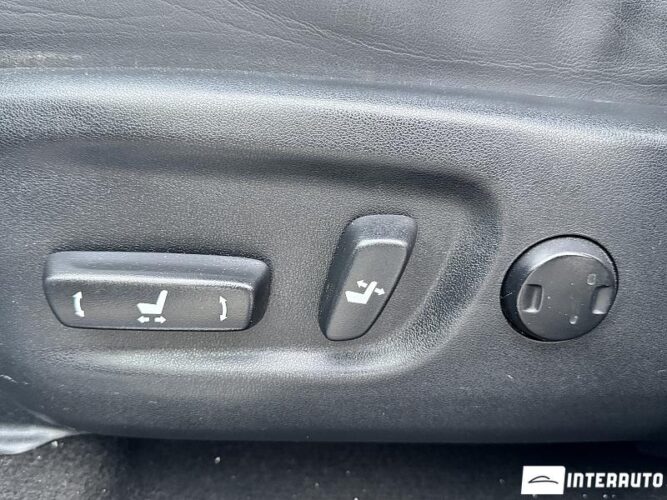 Lexus NX 300H 52 interauto-car