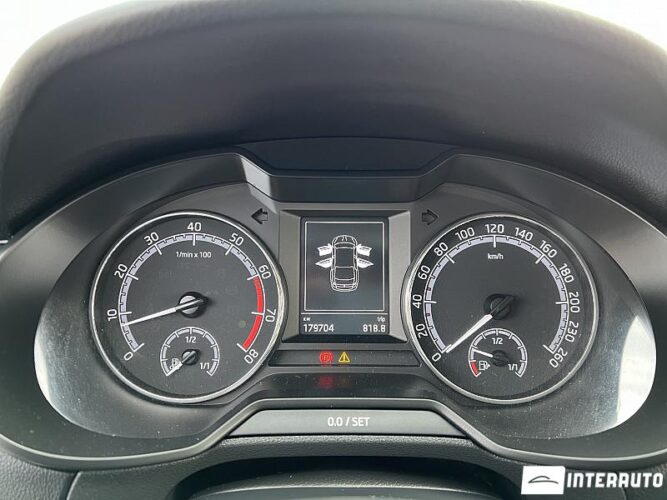 Skoda Octavia 36 interauto-car