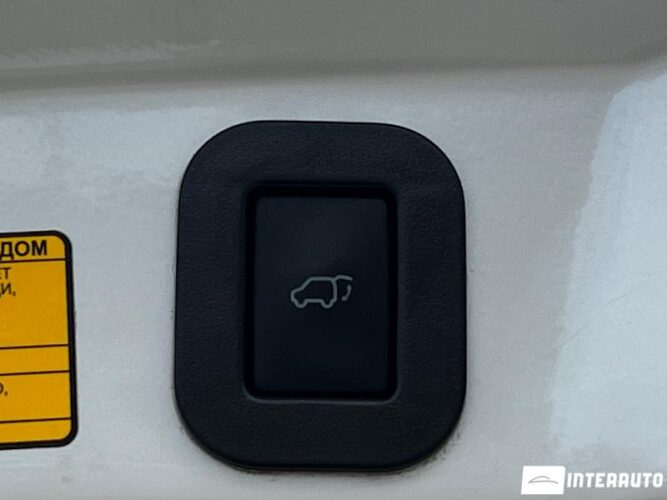 Toyota Venza 49 interauto-car