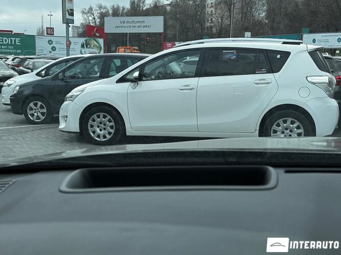 Toyota Venza 48 interauto-car