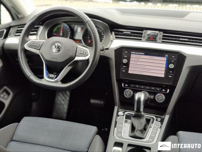 volkswagen Passat GTE 2020
