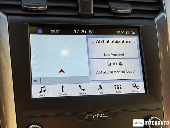 Ford Fusion 44 interauto-car