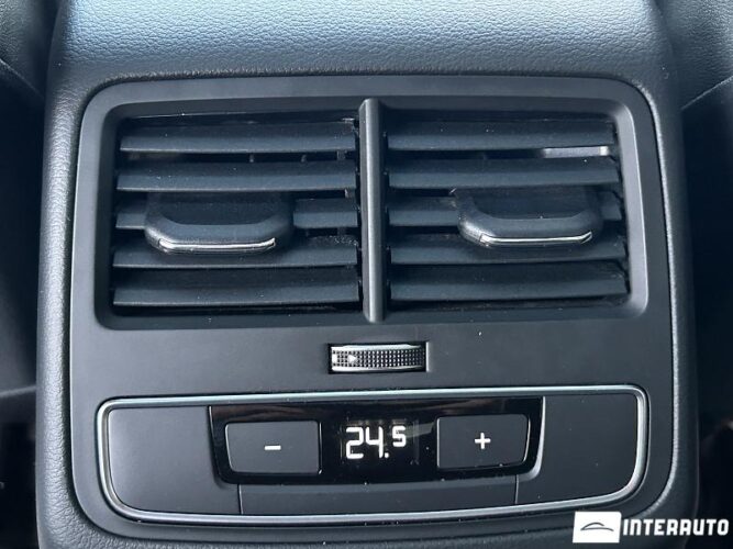 Audi A5 51 interauto-car