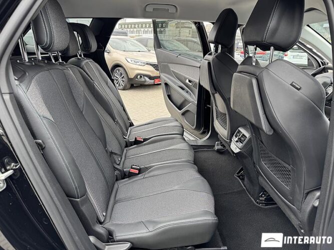 Peugeot 5008 50 interauto-car