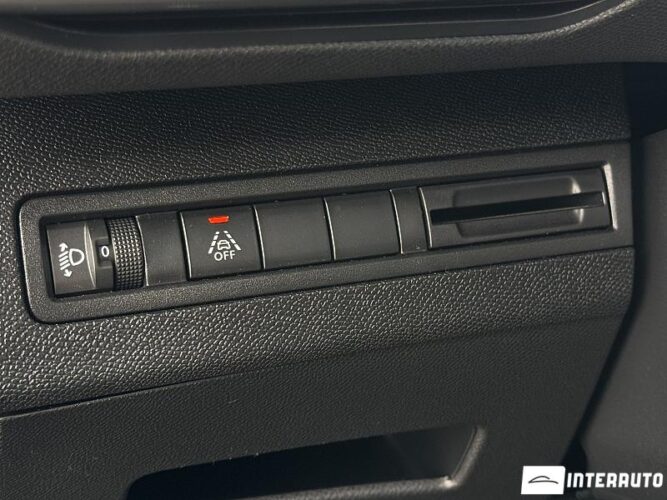 Peugeot 5008 56 interauto-car