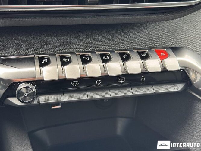 Peugeot 5008 46 interauto-car