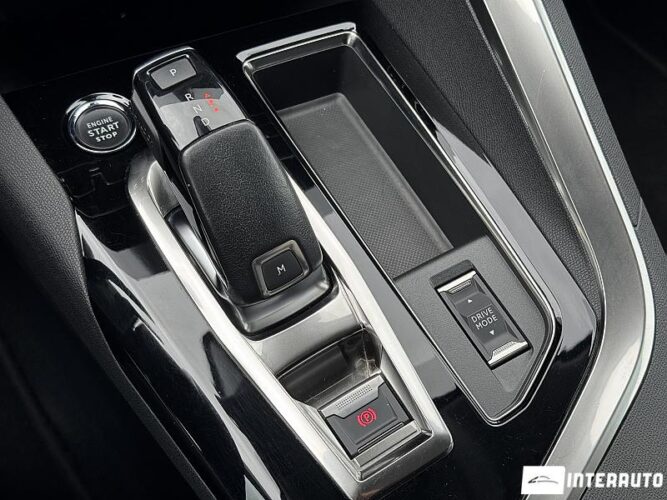 Peugeot 5008 47 interauto-car