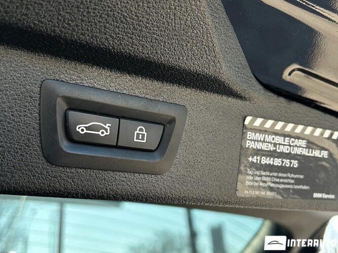 BMW X5 4.0e 56 interauto-car