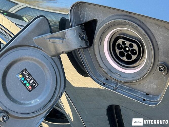 BMW X5 4.0e 57 interauto-car