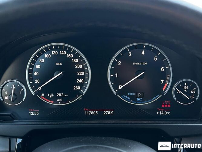 BMW X5 4.0e 45 interauto-car