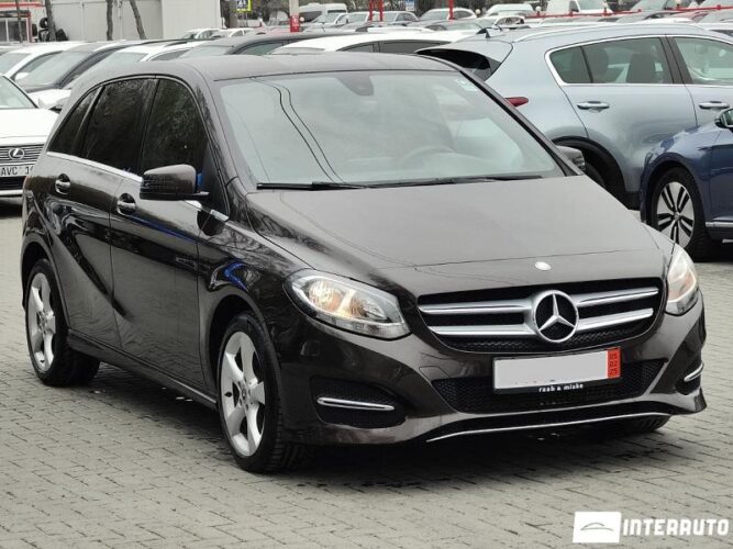 Mercedes B 180 30 interauto-car
