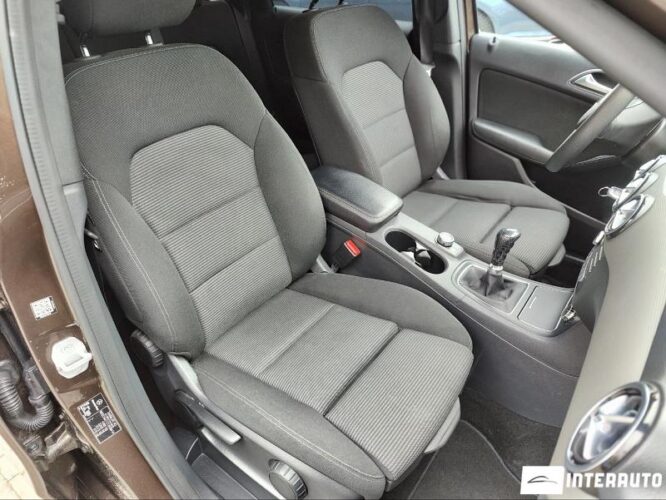 Mercedes B 180 35 interauto-car