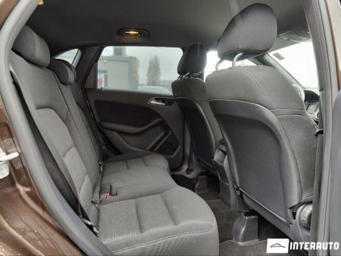 Mercedes B 180 36 interauto-car