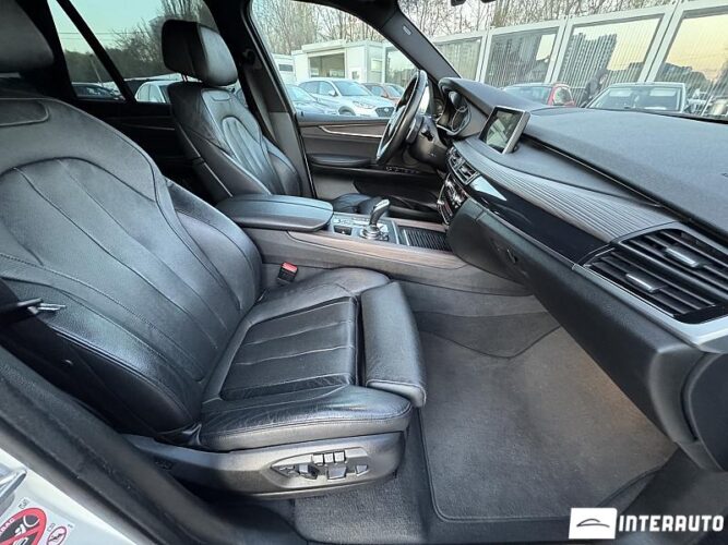 BMW X5 2.5D 57 interauto-car
