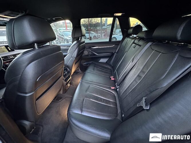 BMW X5 2.5D 61 interauto-car