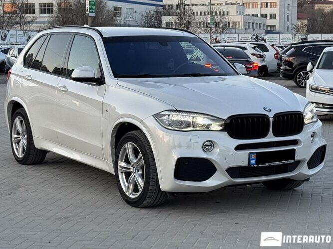 BMW X5 2.5D 42 interauto-car