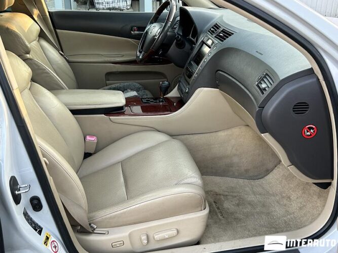 Lexus GS 300 48 interauto-car