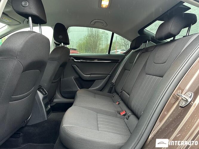 Skoda Octavia 42 interauto-car