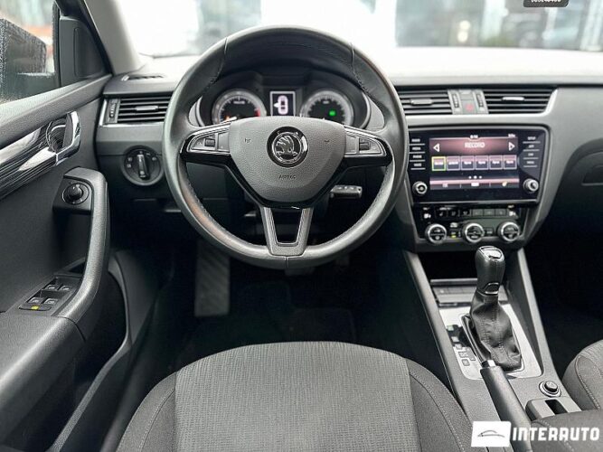Skoda Octavia 36 interauto-car