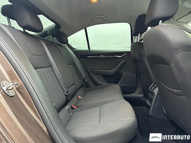 Skoda Octavia 43 interauto-car