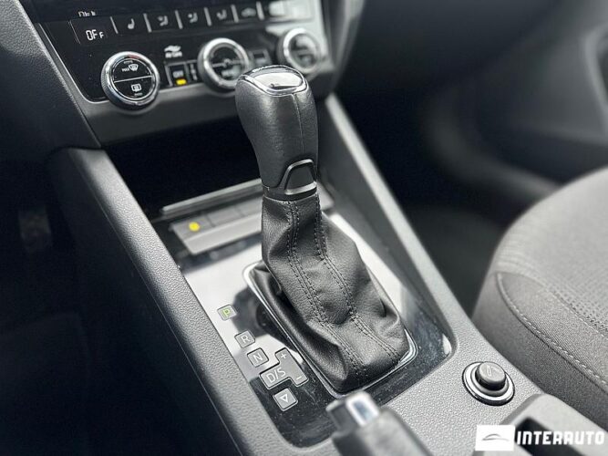 Skoda Octavia 40 interauto-car