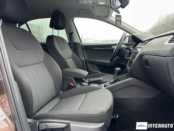 Skoda Octavia 41 interauto-car