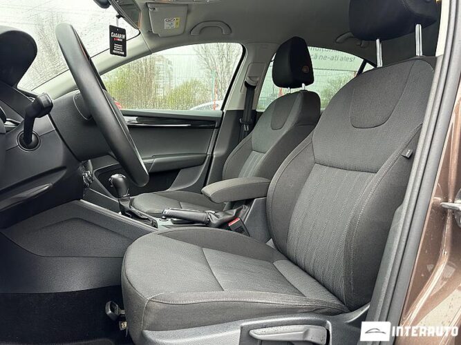 Skoda Octavia 32 interauto-car