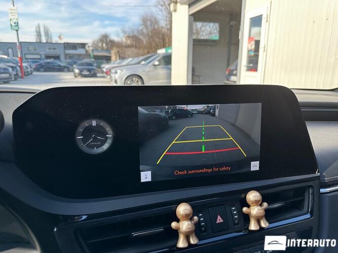 Lexus ES 300h 44 interauto-car