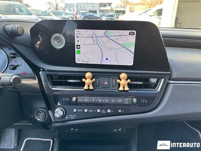 Lexus ES 300h 45 interauto-car