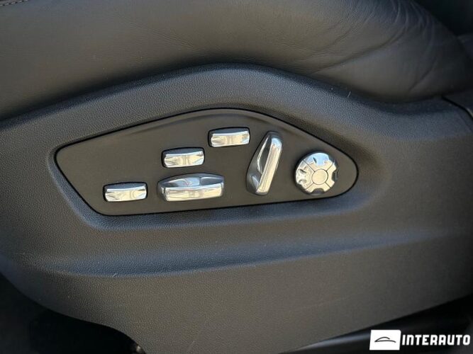 Porsche Cayenne 46 interauto-car