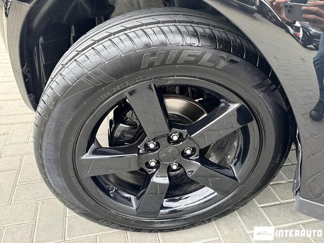 Mitsubishi Outlander XL 50 interauto-car