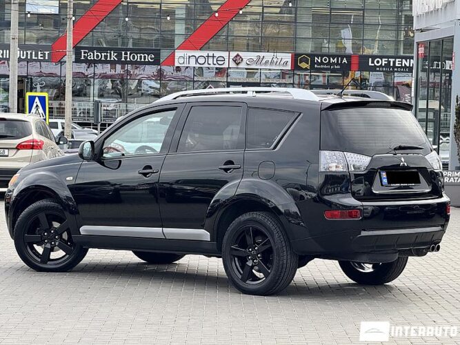 Mitsubishi Outlander XL 37 interauto-car