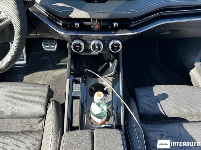 Skoda Superb 52 interauto-car