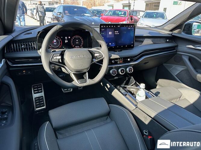 Skoda Superb 45 interauto-car