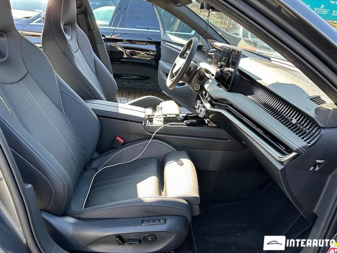 Skoda Superb 54 interauto-car