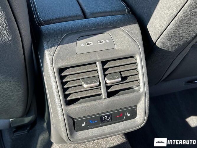 Skoda Superb 55 interauto-car