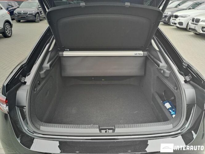 Skoda Superb 43 interauto-car