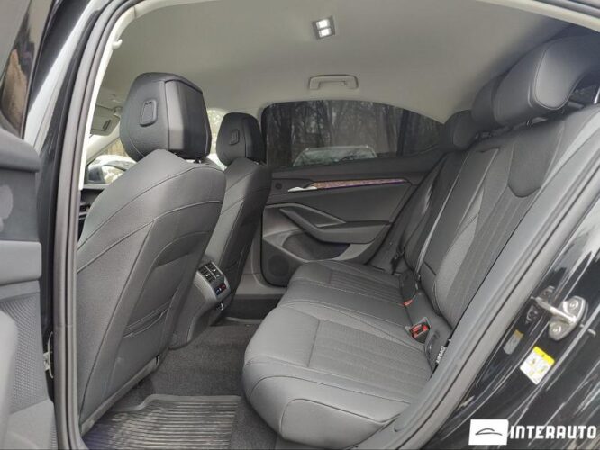 Skoda Superb 49 interauto-car