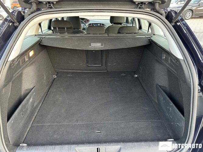 Peugeot 308 45 interauto-car