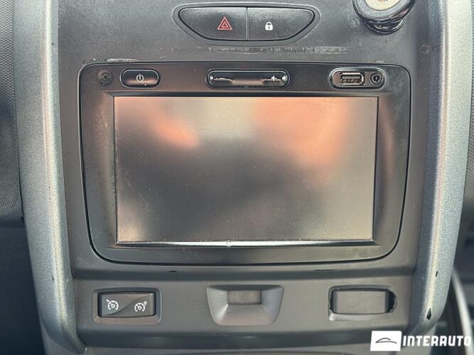 Dacia Duster 43 interauto-car