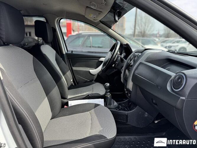 Dacia Duster 46 interauto-car