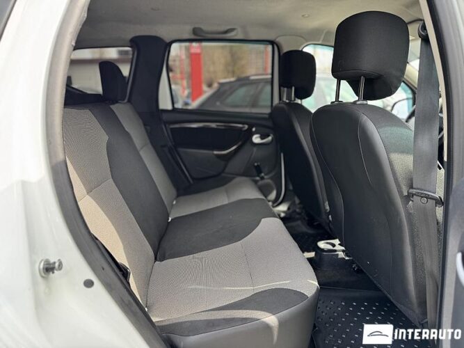 Dacia Duster 47 interauto-car