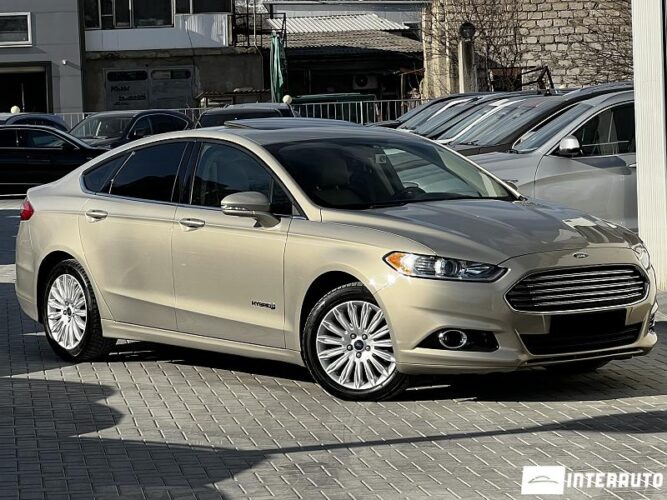 Ford Fusion 32 interauto-car