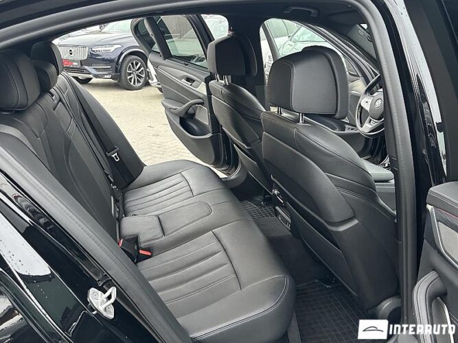 BMW 545e 54 interauto-car