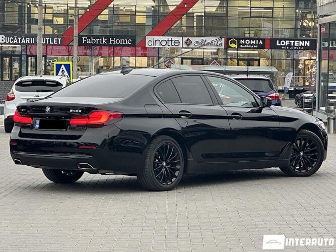 BMW 545e 41 interauto-car