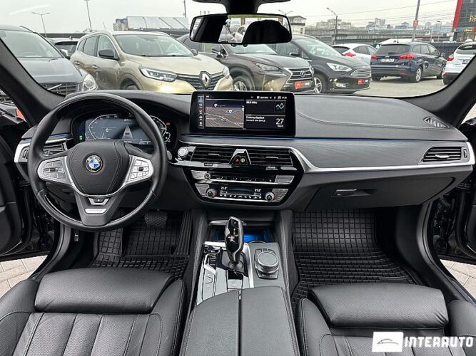 BMW 545e 44 interauto-car