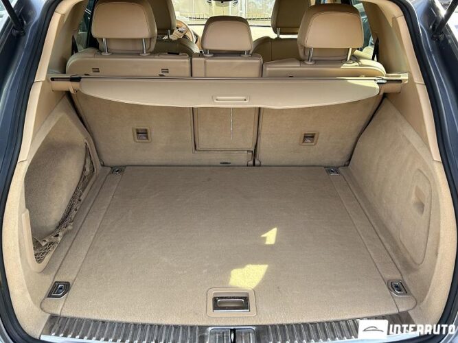 Porsche Cayenne 47 interauto-car