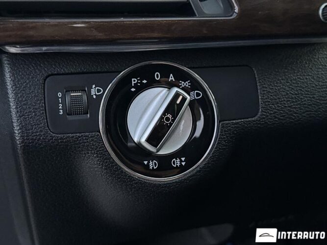 Mercedes E 220 50 interauto-car