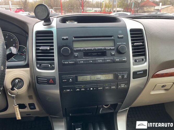 Toyota Land Cruiser Prado 38 interauto-car